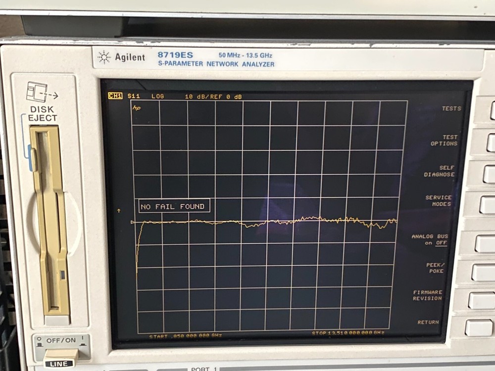 Agilent 8719ES S-Parameter Network Analyzer 50 Mhz - 13.5 GHZ
