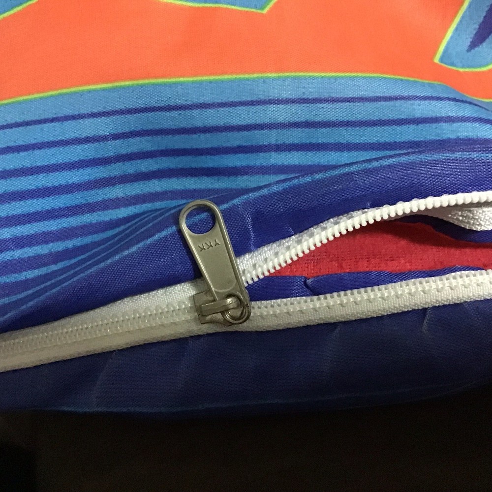 BUZZ LIGHTYEAR SLEEPING BAG . VINTAGE