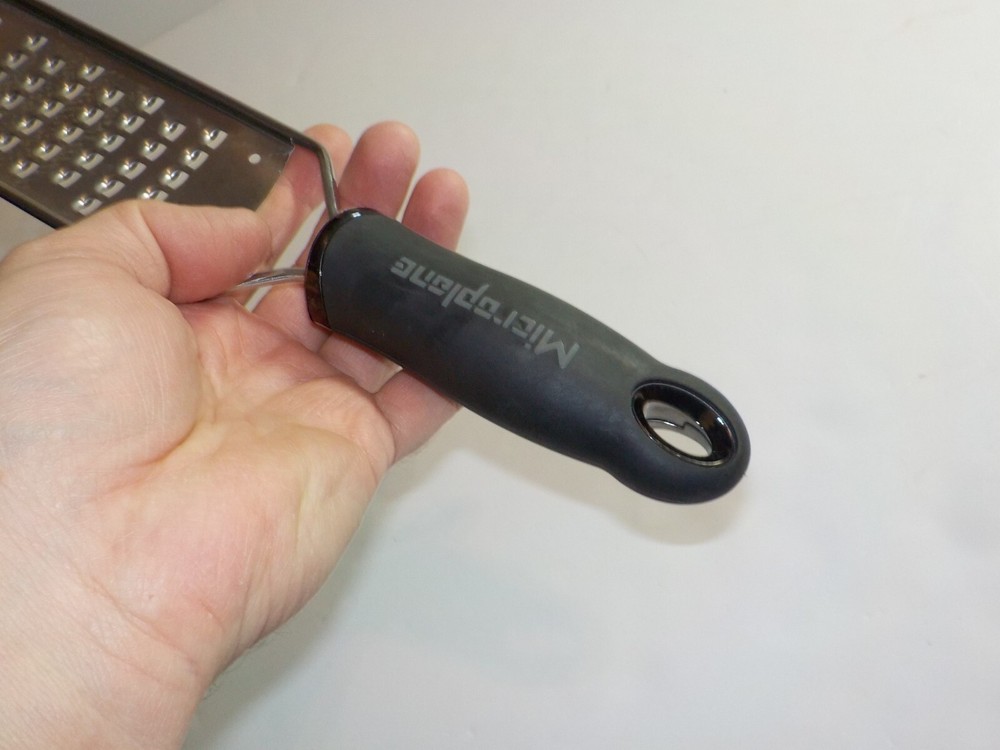 Microplane Gourmet Series Fine Cheese Grater