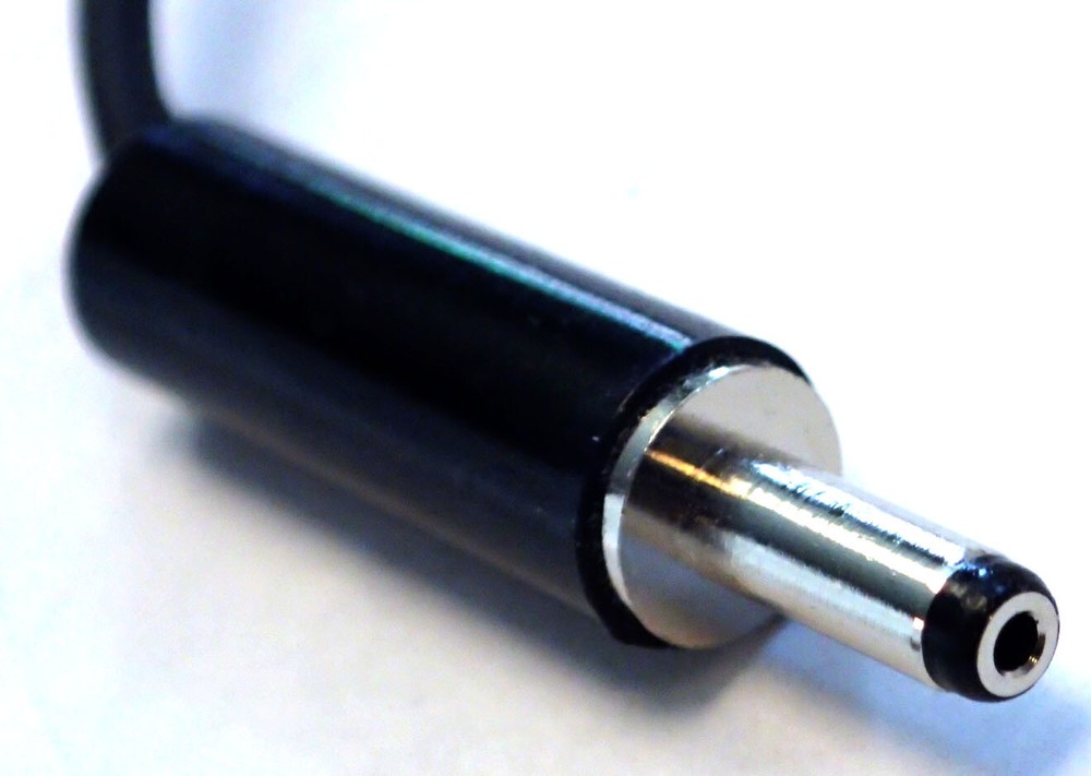 AtlanTecRF AS5110 PC PROGRAMMABLE SOURCE 122.88MHz at 3dBm O/P