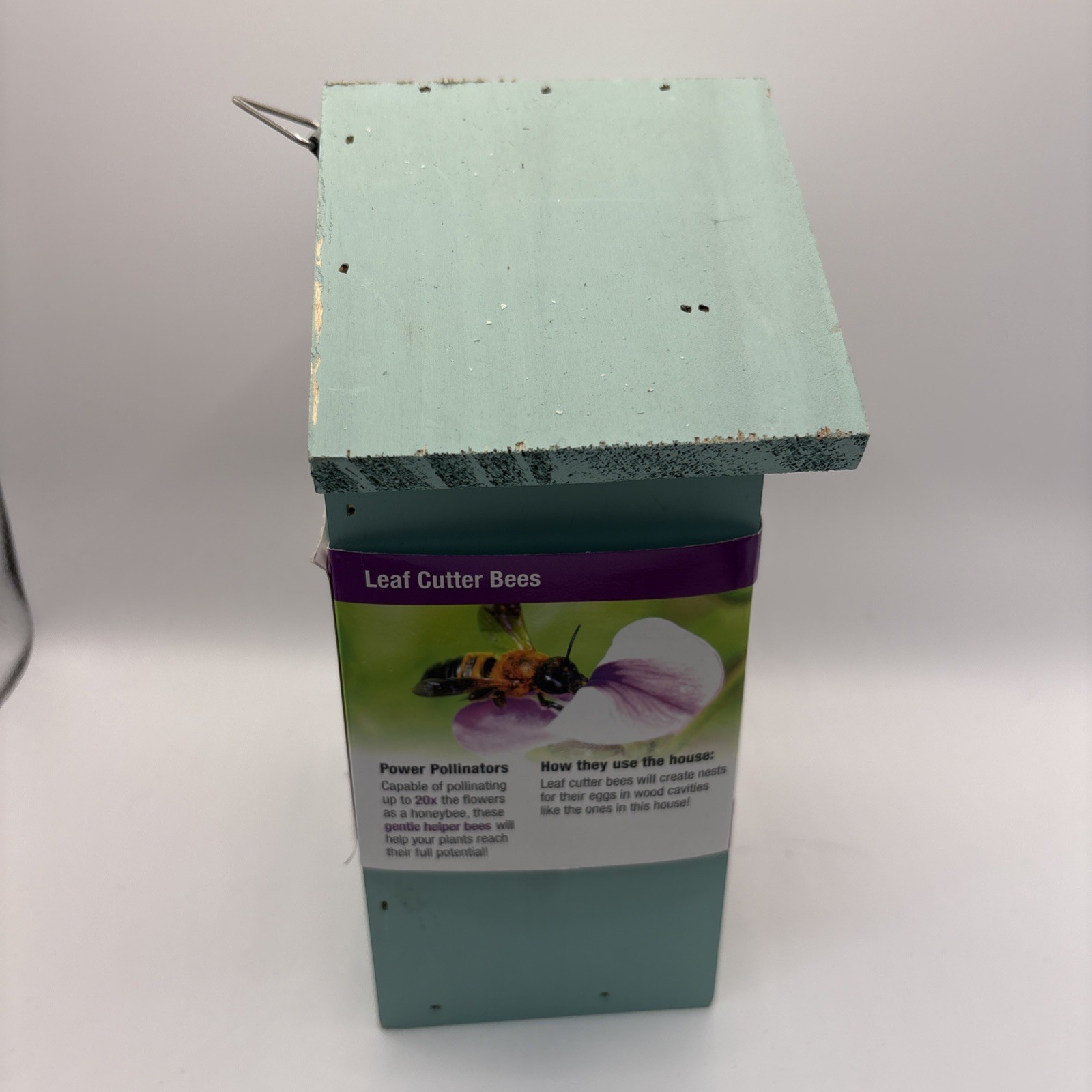 Nature’s Way Better Gardens Pollinator Bug Mason Bee House Wooden Green Blue