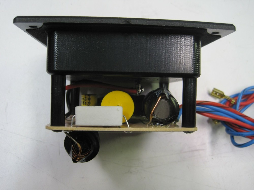 INFINITY RS325 2-WAY CROSSOVER/ BINDING POST PLATE