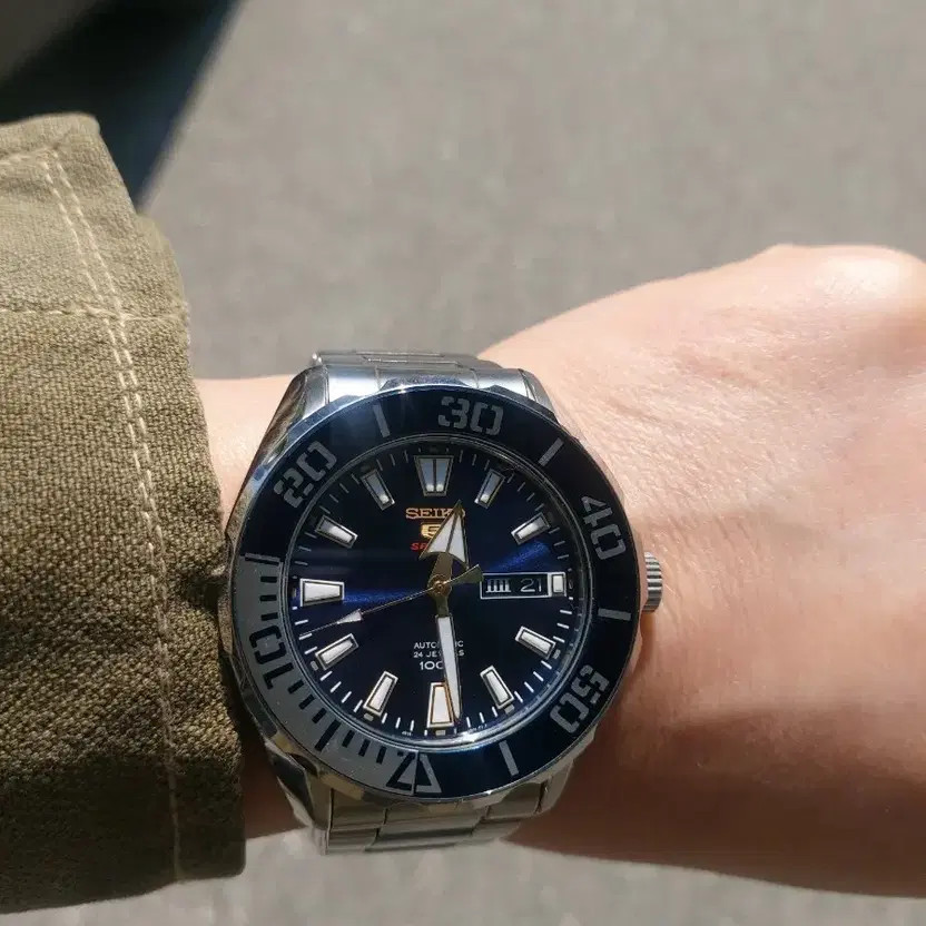 Seiko Automatic Blue Diver Watch