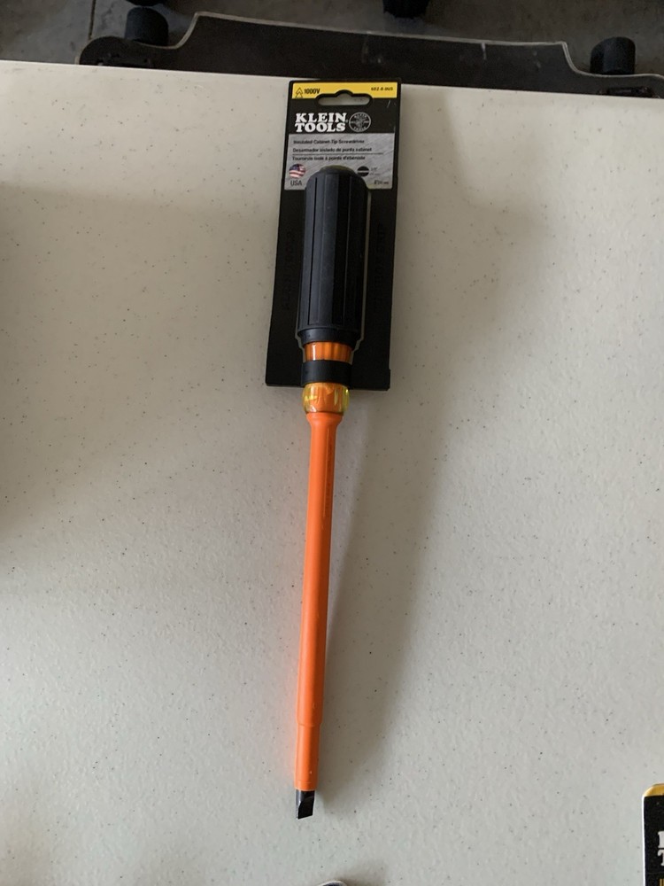 Klein Tools Insulated Electrical Tool Kit - Screwdrivers, Pliers, Cutter