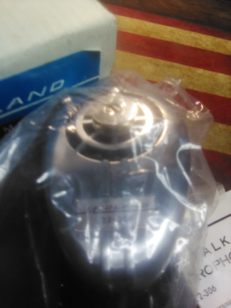 Midland Ceramic Microphone (Metal) Model 22-306