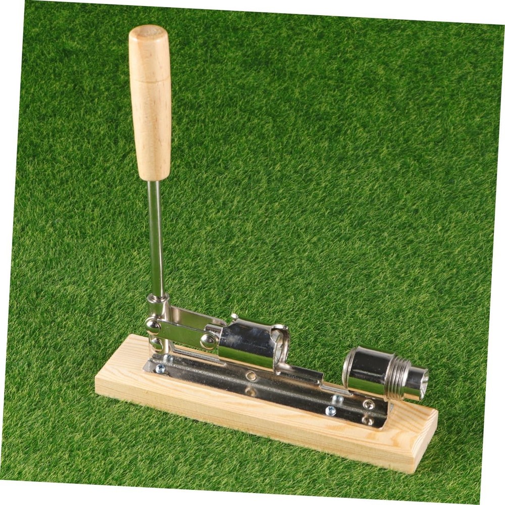 Black Walnut Cracker Walnut Pliers Hand-press Nutcracker for Nuts Opener