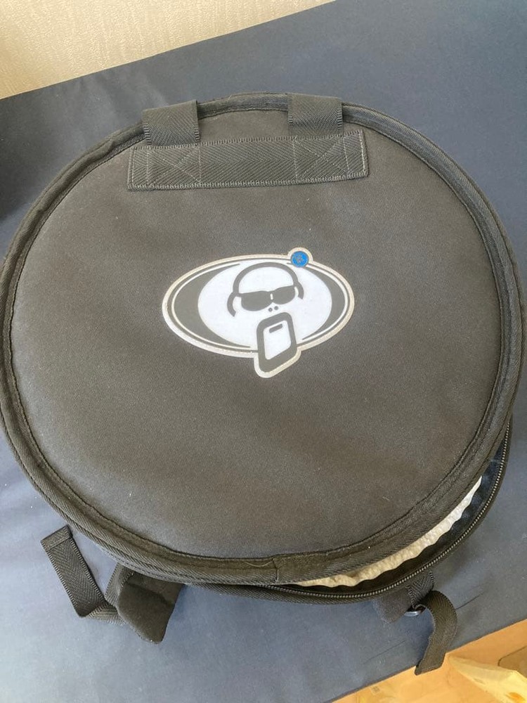 Sakae SD1465SA Maple Shell Dark Blue Snare Drum with Case