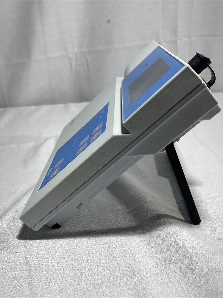 HACH EC30 Portable PH Meter #50100-60
