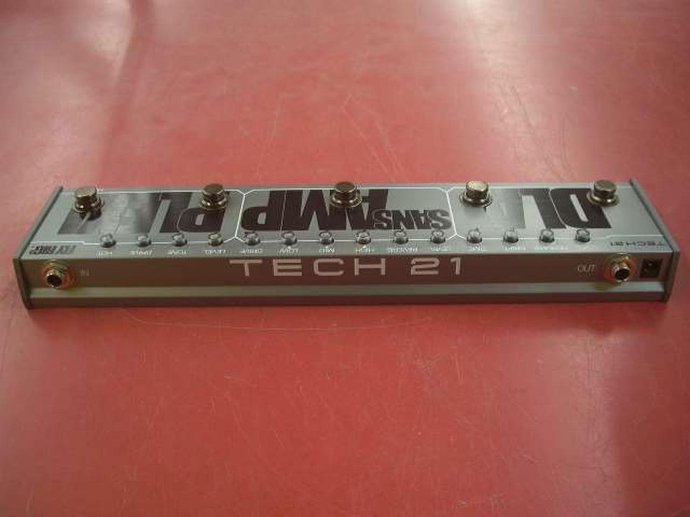 TECH21 FLY RIG 5 Guitar preamp/multi-effects From Japan