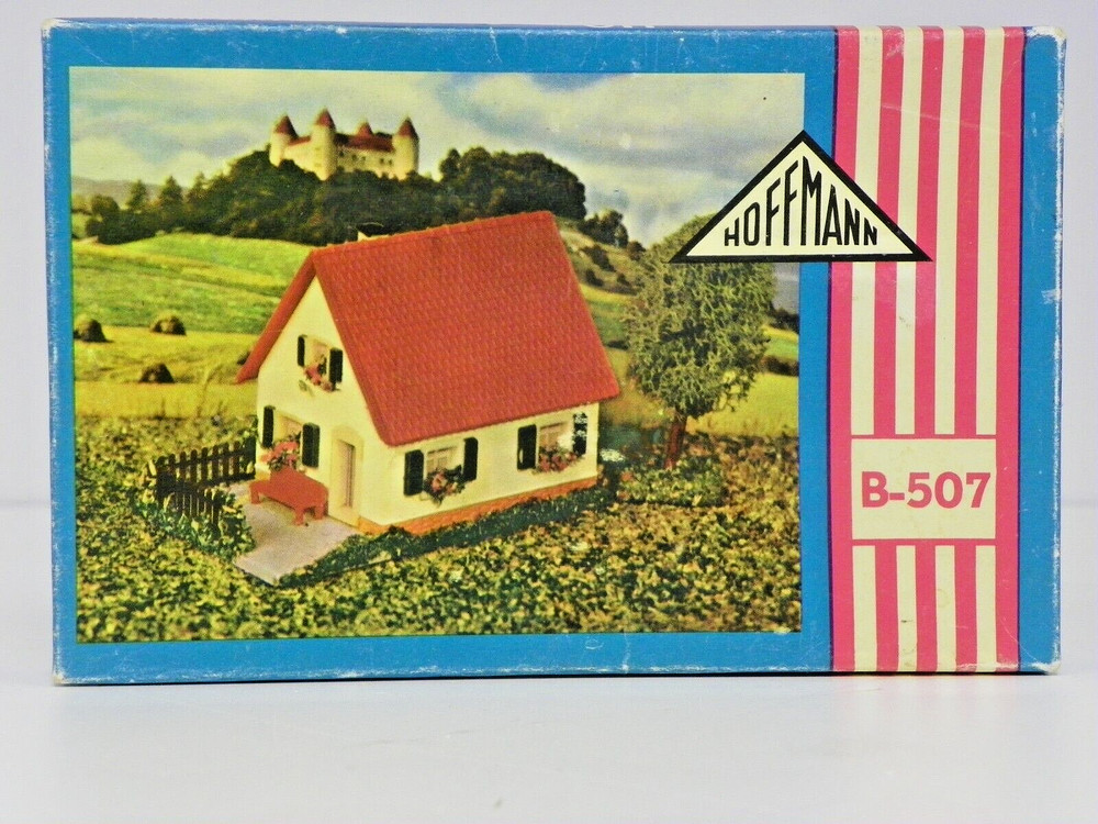 HOFFMANN HO U/A "SMALL COTTAGE" PLASTIC MODEL KIT #B-507