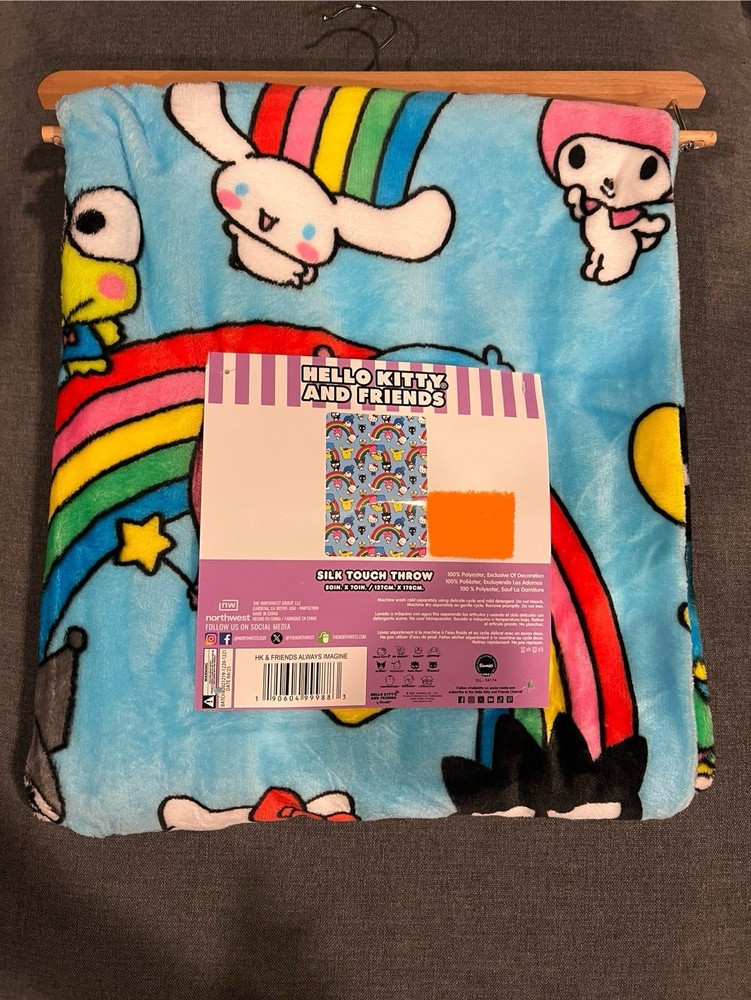 Sanrio Hello Kitty Throw Blanket