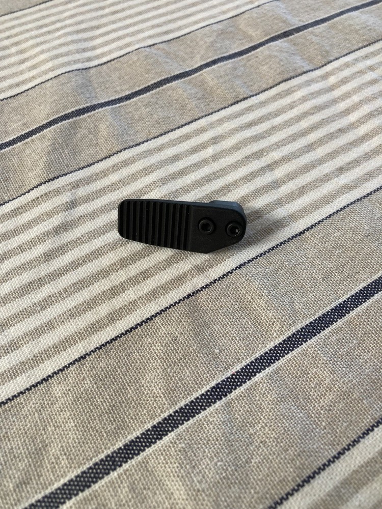 Alcor Extended Mag Release