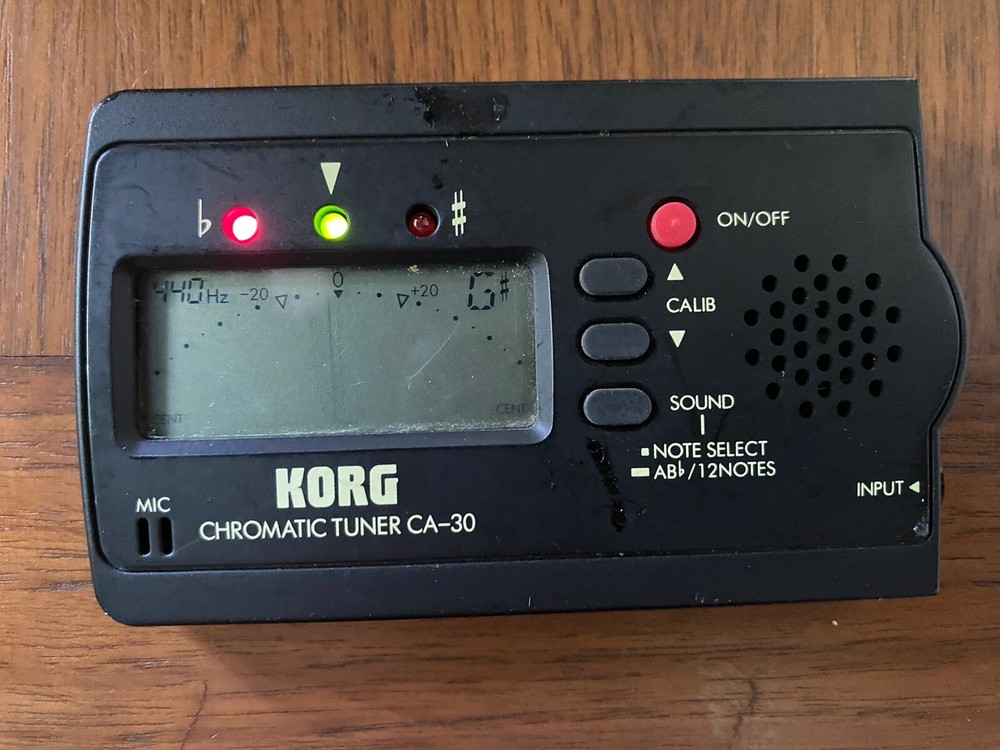 Korg CA-30 High-precision LCD LED Indicator Mic/Speaker Compact Chromatic Tuner