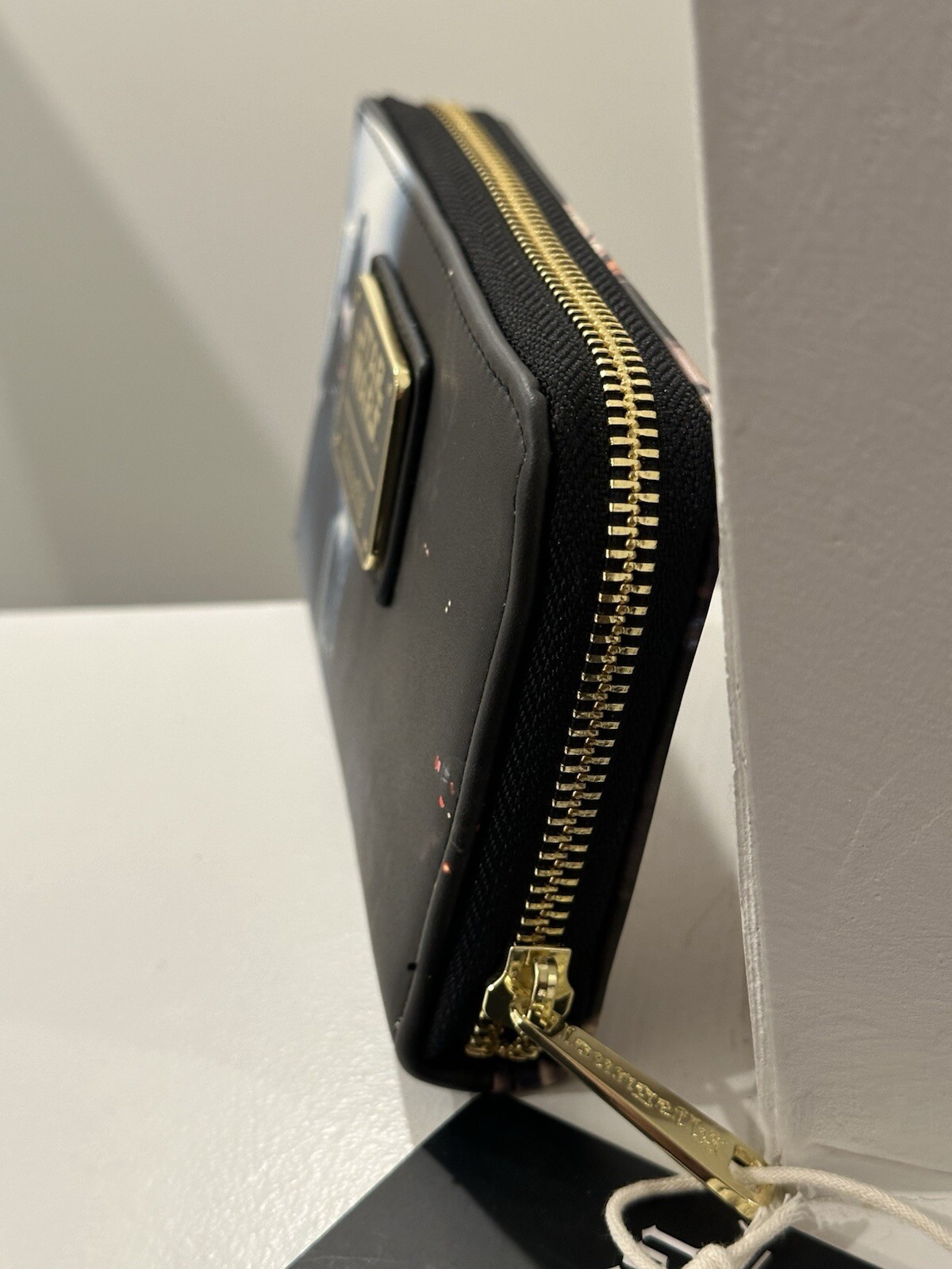 Loungefly Disney Star Wars Episode III Revenge of the Sith Scene Zip Wallet NWT!