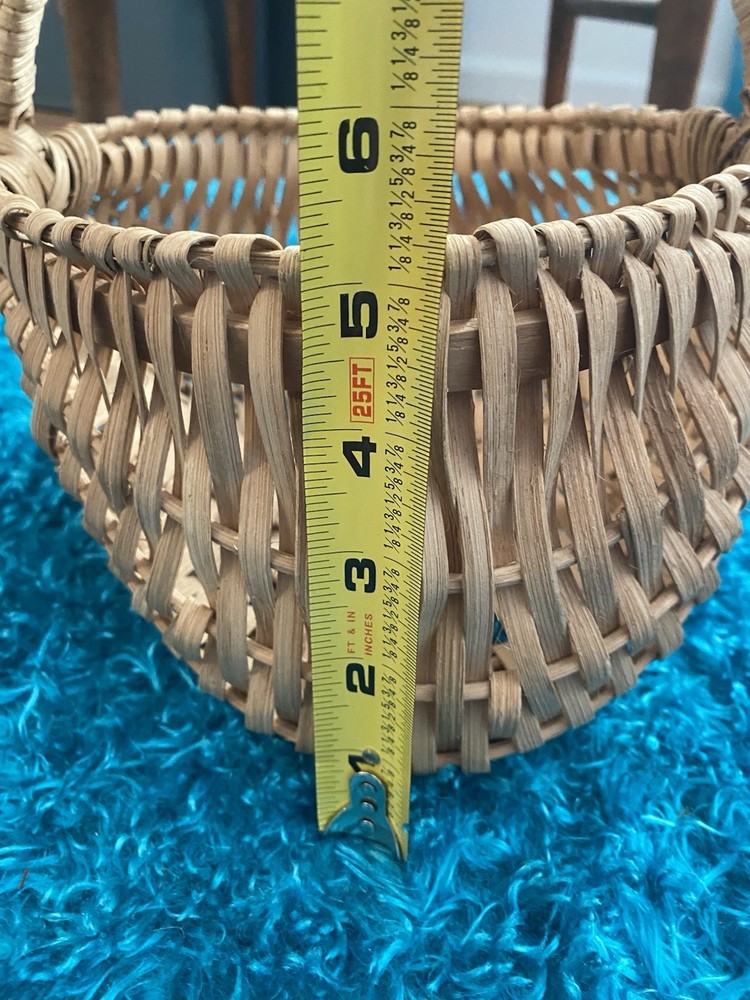 Vintage, Handmade basket with handle