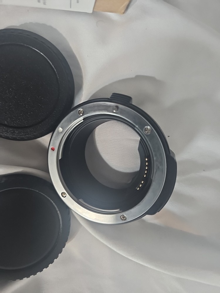 Commlite Conversion Ring from Canon EF to Canon EOS R Missing Base...see Pix