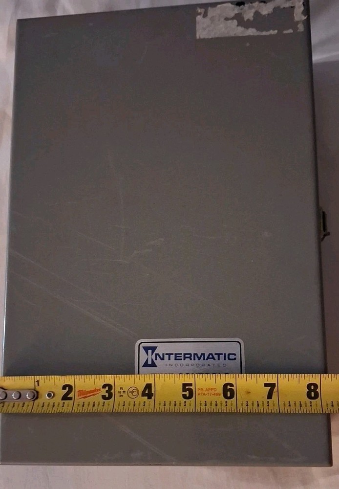 Intermatic T7401B 7-Day Mechanical Time Switch 4-Pole Enclosure