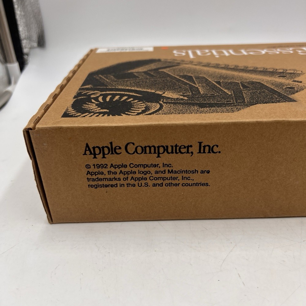 Vintage* BOX ONLY* 1992 Macintosh Essentials From Apple Computers