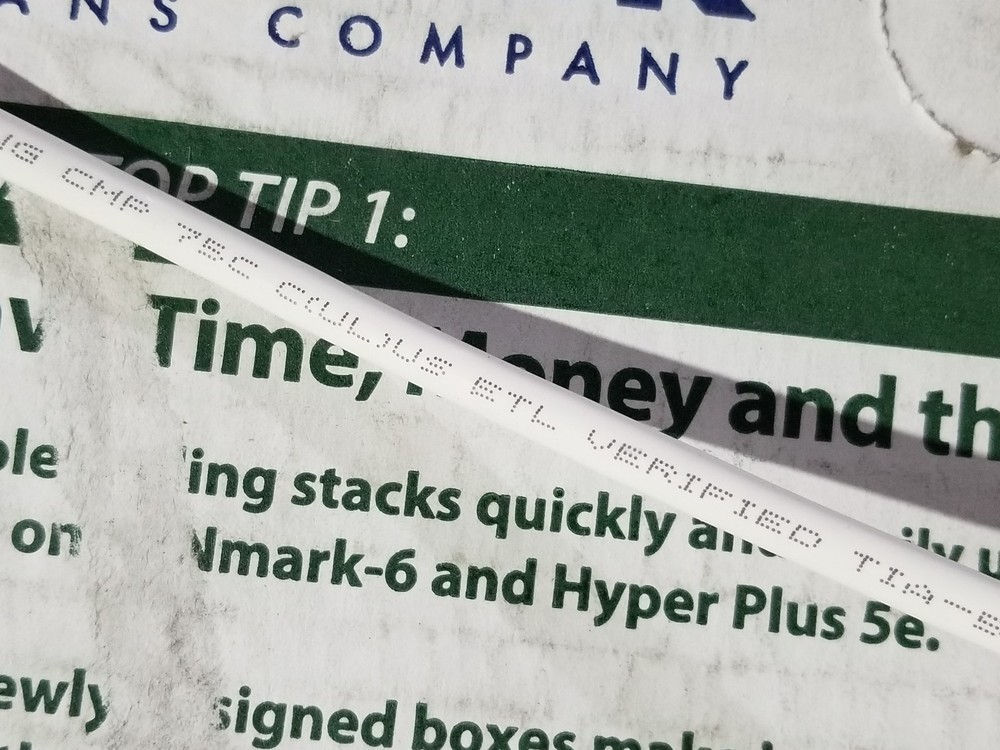 Berk-Tek 24/4P HyperPlus Cat5E Plenum U/UTP Networking Cable CMP White /100ft