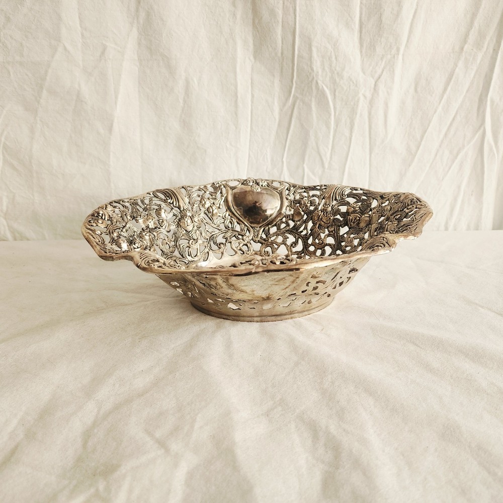 Silverplate Metal Centerpiece Bowl Intricate Pierced Openwork Design Roses