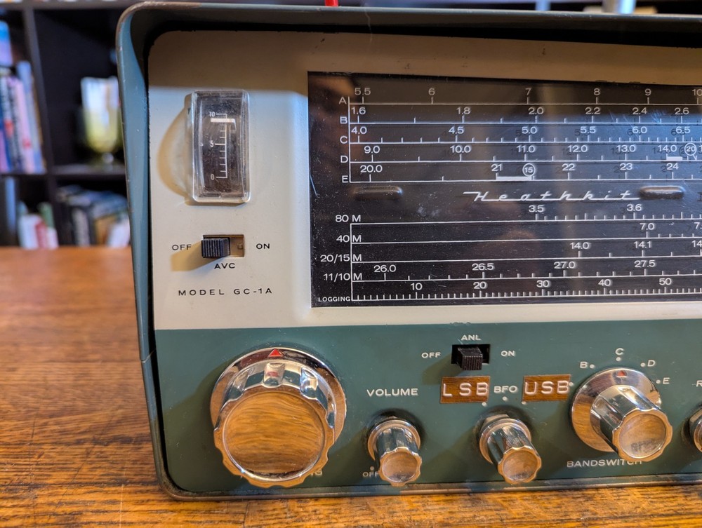 Vintage Heathkit Mohican GC-1A Communication Ham Radio *READ*
