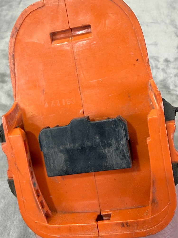 RIDGID 18V Lithium-Ion 1/4” Impact Driver UNTESTED, POOR CONDITION