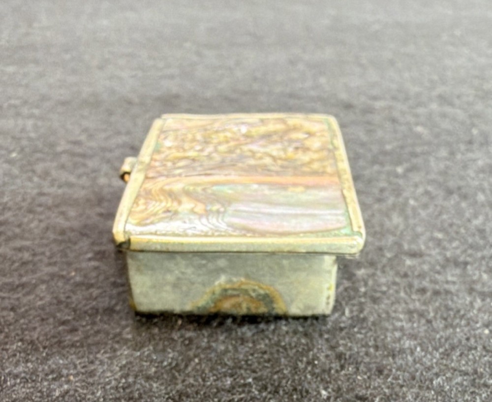 Rectangular Snuff Box with Abalone Inlay and Hinged Lid