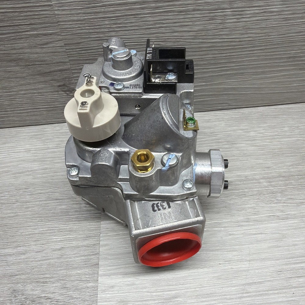 Robertshaw 700-059 High Capacity Gas Valve For D Pilot Ignition System, 24V, New