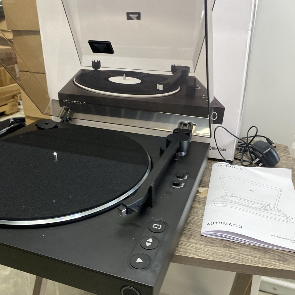 Victrola Fully Automatic Bluetooth Turntable VPT-800, Black - NEEDS BELT READ