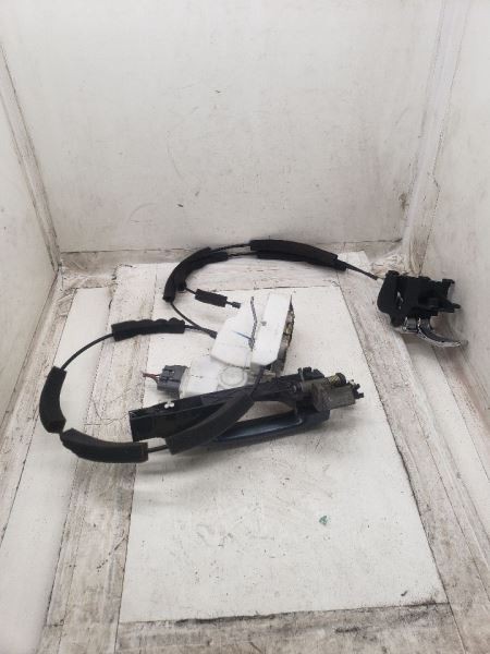 PATHFINDR 2005 Lock Actuator Tested OEM