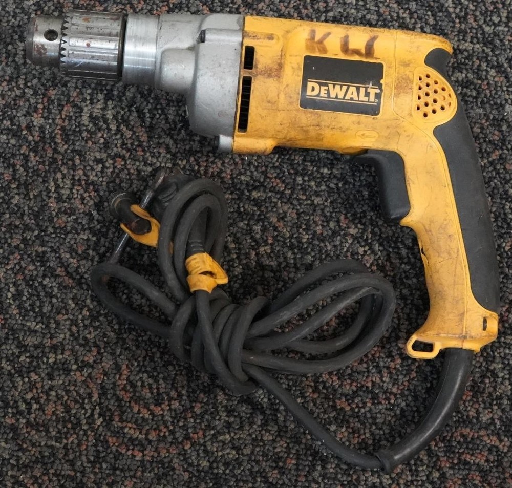 DeWalt DW239 7.8-Amp 1/2" Variable Speed Reversible Corded Anti Lock Drill