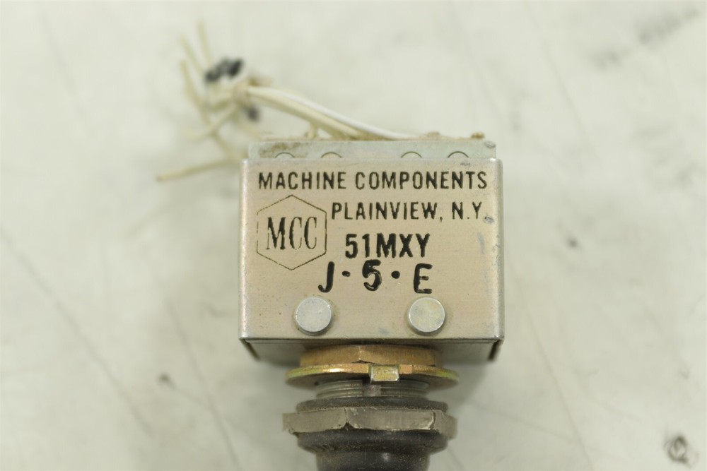 MCC Machine Components Joystick Toggle Switch 51MXY 2-Axis 5-Positions Momentary