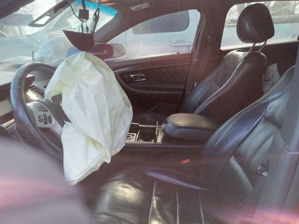 Camera/Projector Camera Decklid Mounted Fits 13-19 TAURUS 925401