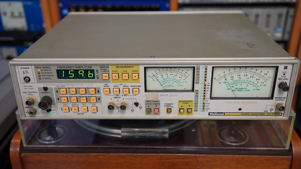 National Audio Analyzer VP-7721A Panasonic