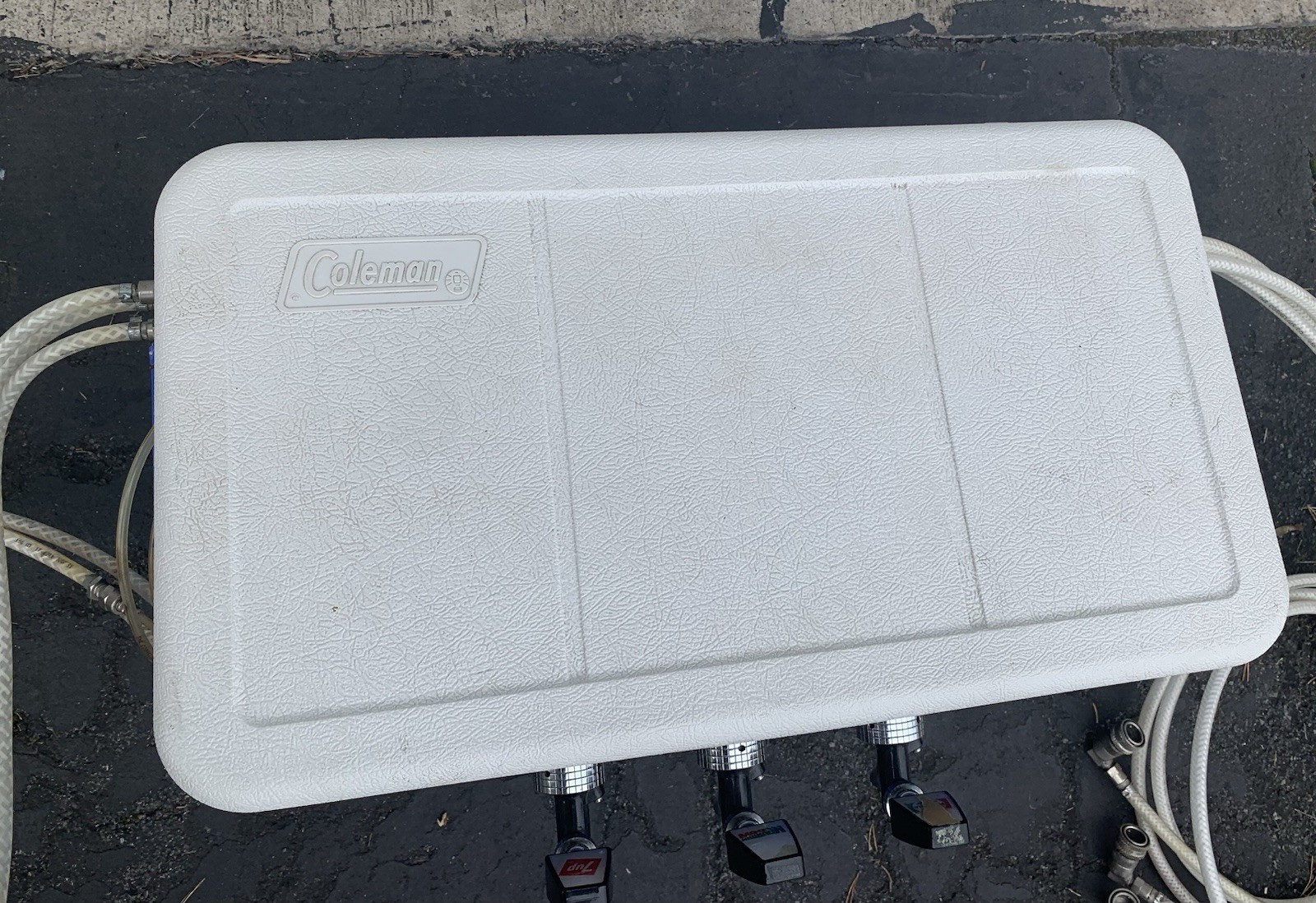 Jockey Box Coleman Cooler Pop w/ 3 Faucet Pepsi 7up Mountain Dew 5248-5286-5296