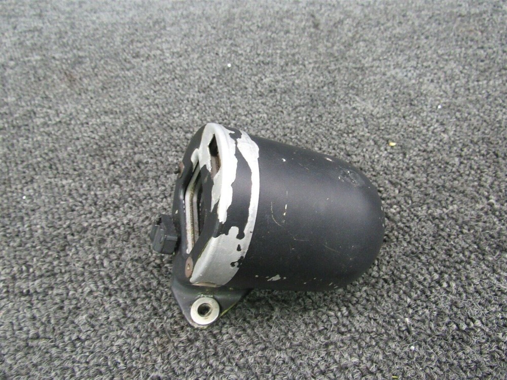 C2400L4P18 Beech B24R Compass Windshield Mount Lighted (Volts: 12)