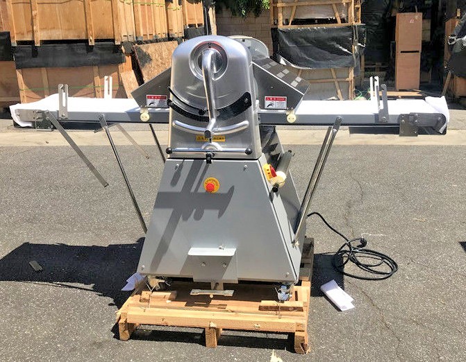 NEW Commercial Reversible Dough Sheeter Pastry Sheet Machine Model MO70