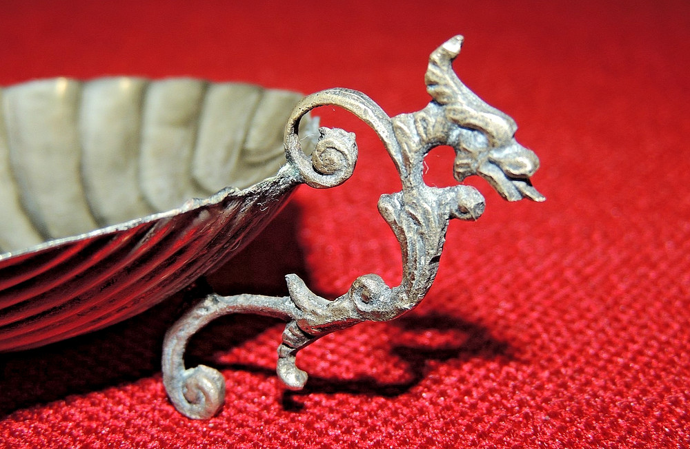 Vintage Clam Shell Footed Candy Nut, Keys Trinket Dish w/ Dragon Handle - Unique