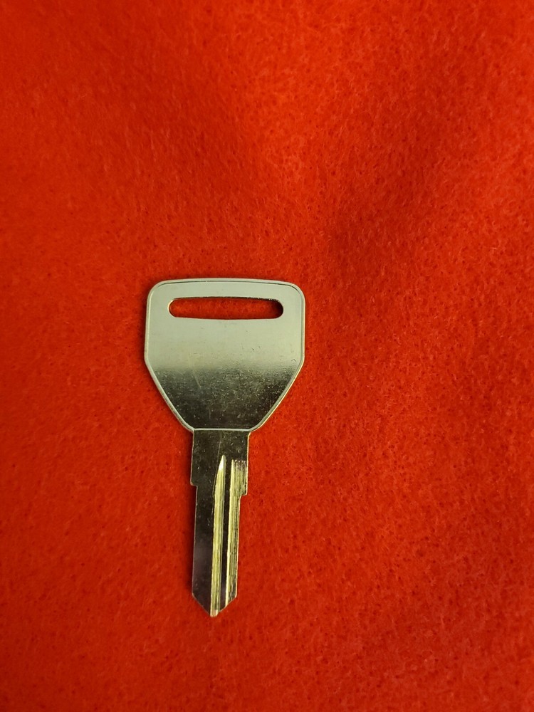 X169 WB3 Delorean auto key