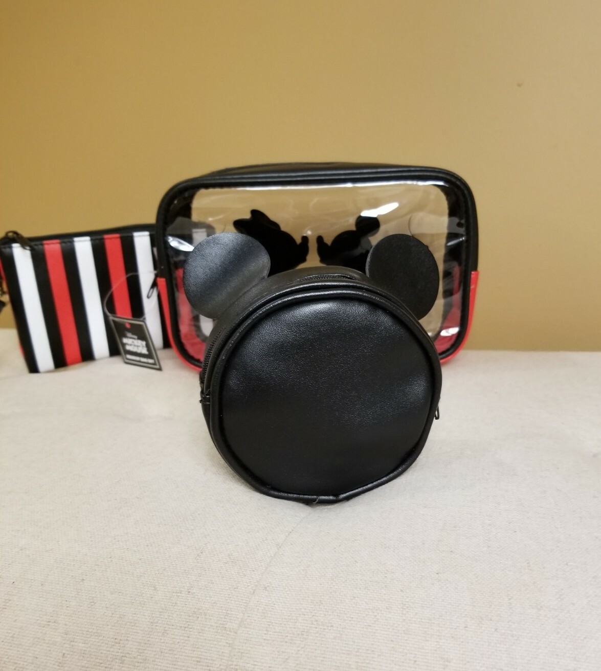 Disney Mickey Minnie Mouse Silhouette Kissing Cosmetic Makeup Bag Set NEW