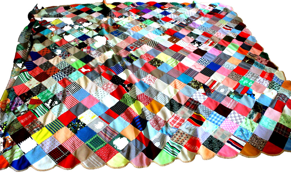 HANDMADE PATCHWORK MULTICOLOR POLYESTER SCALLOPED EDGE 88 X 108 QUILT TOP ONLY