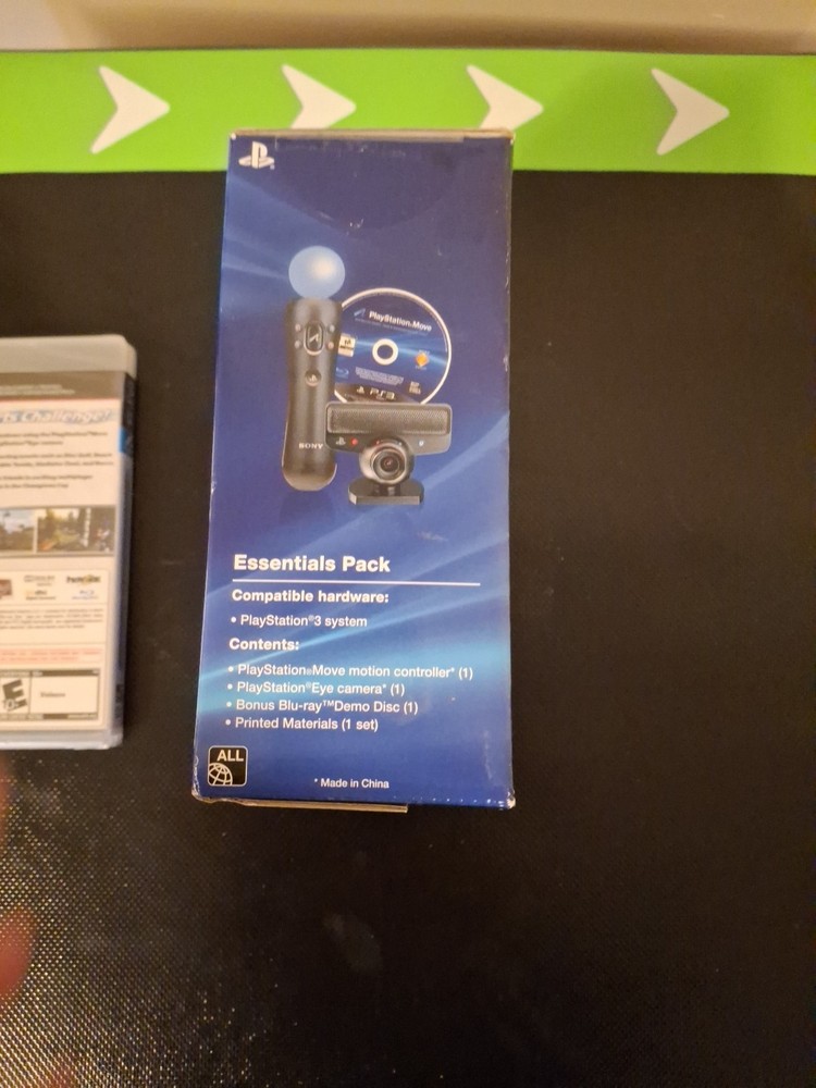 Sony Playstation 3 Move Essentials Pack PS3 Camera