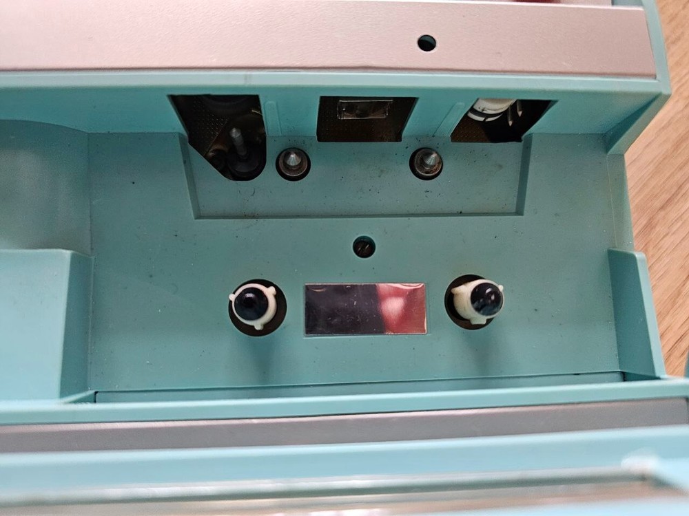 Cassette tape recorder Sputnik-402