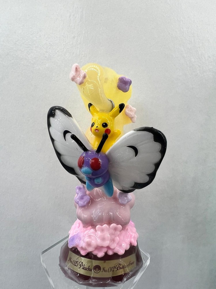 Premium Pokémon Statues