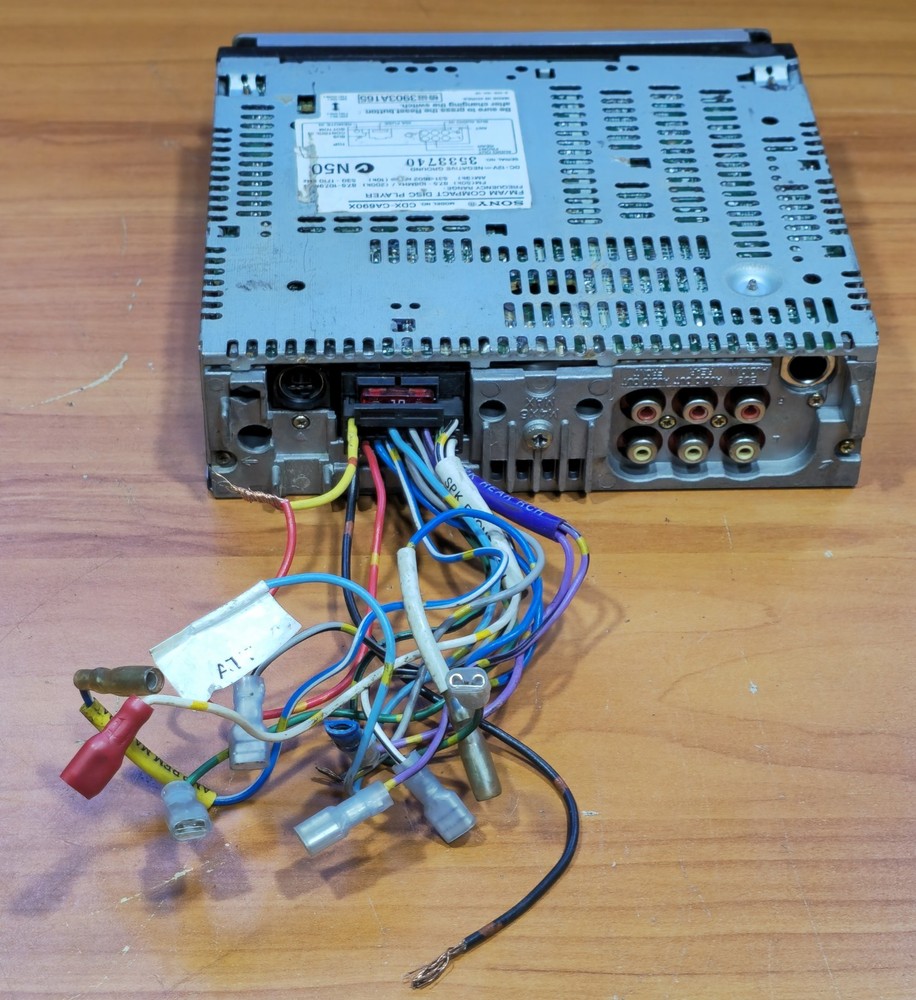 SONY CDC-CA690X car CD stereo head unit