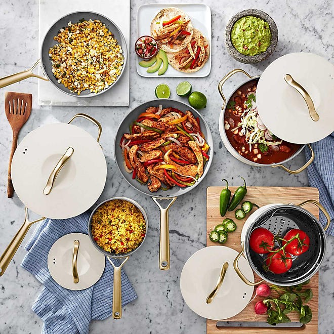 Member's Mark 11-Piece Modern Ceramic Cookware Set (Assorted Colors)