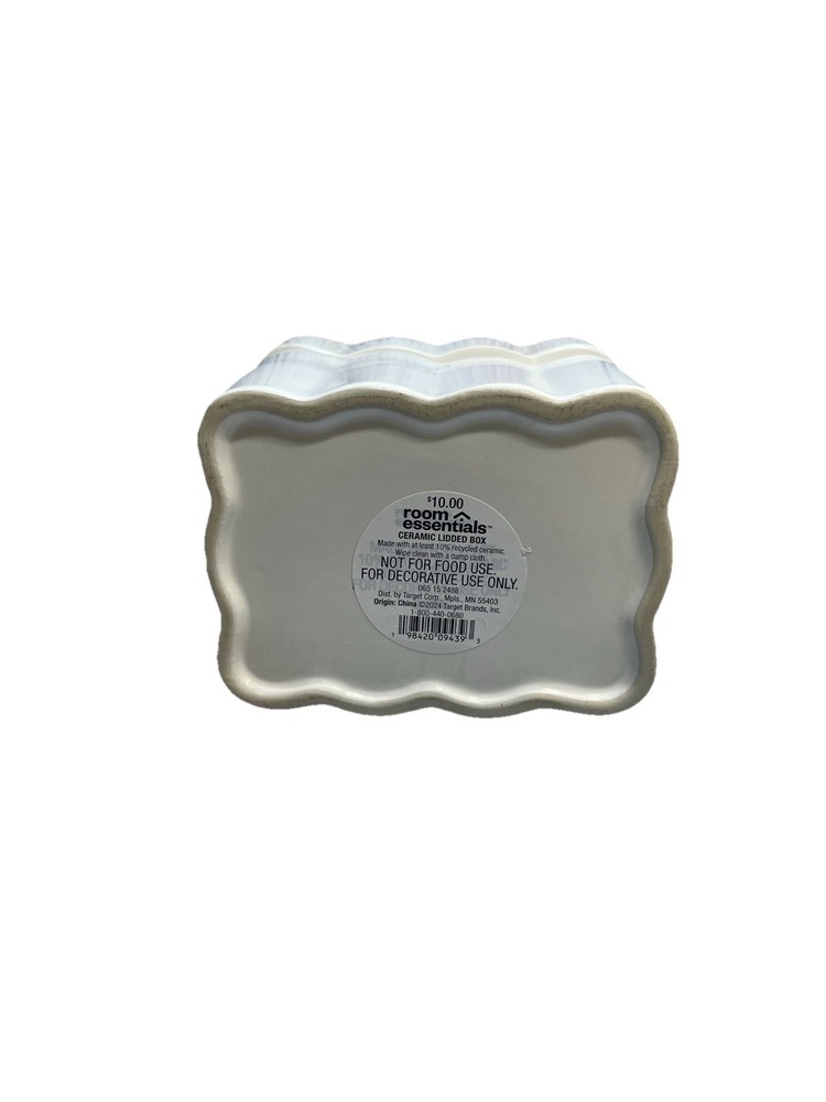 Room Essentials Scalloped Lidded Box White Ceramic Square