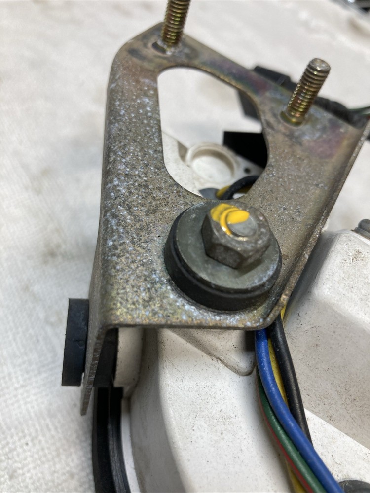 1997 Yamaha Vmax 600 XTC Speedometer Assembly