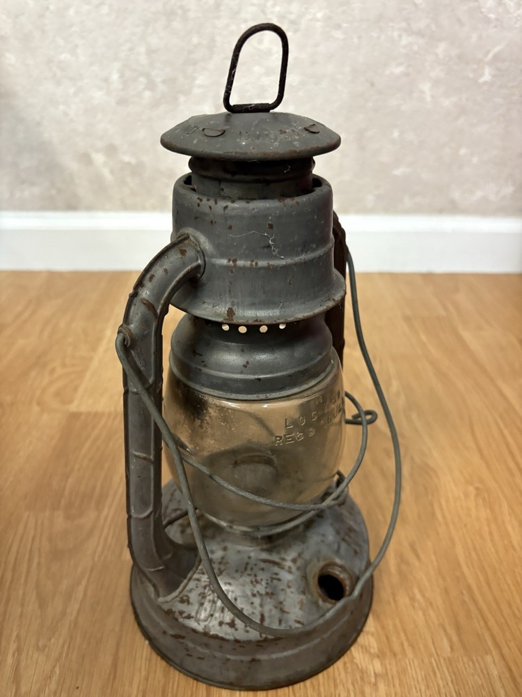 Dietz Little Wizard Lantern (missing cap)