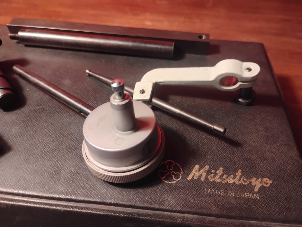 Mitutoyo No. 950-156 Dial Indicator Set *USED*